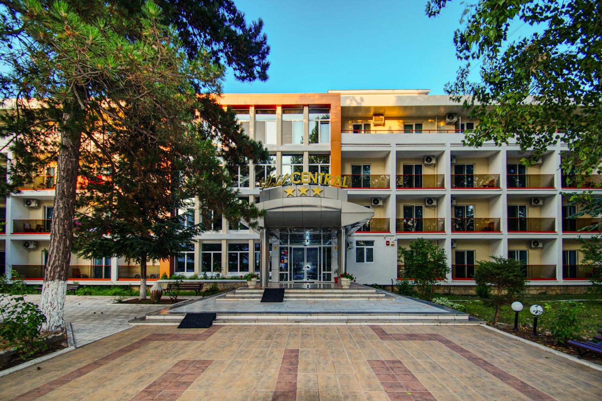 Hotel Central Mamaia Bagian luar foto
