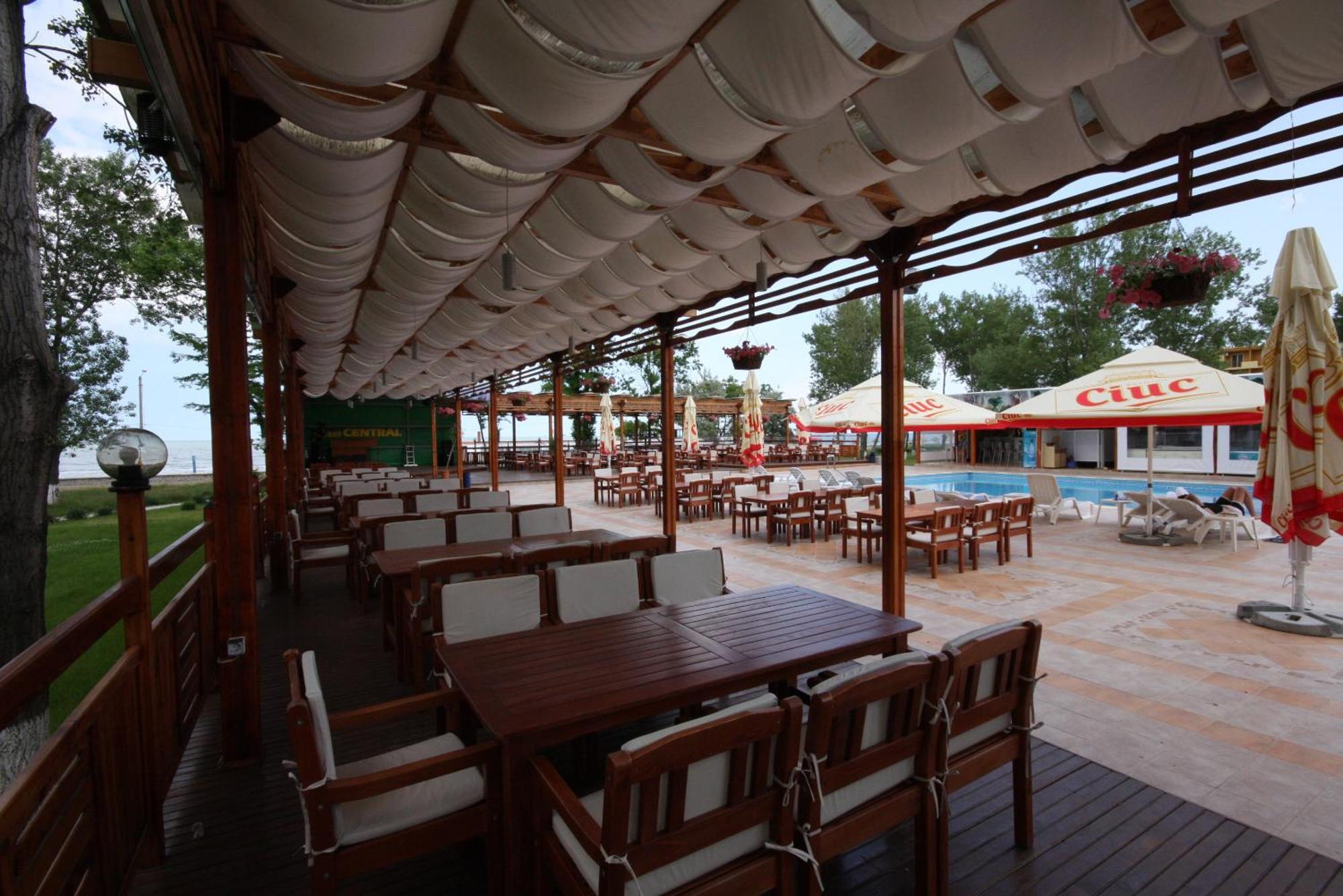 Hotel Central Mamaia Bagian luar foto