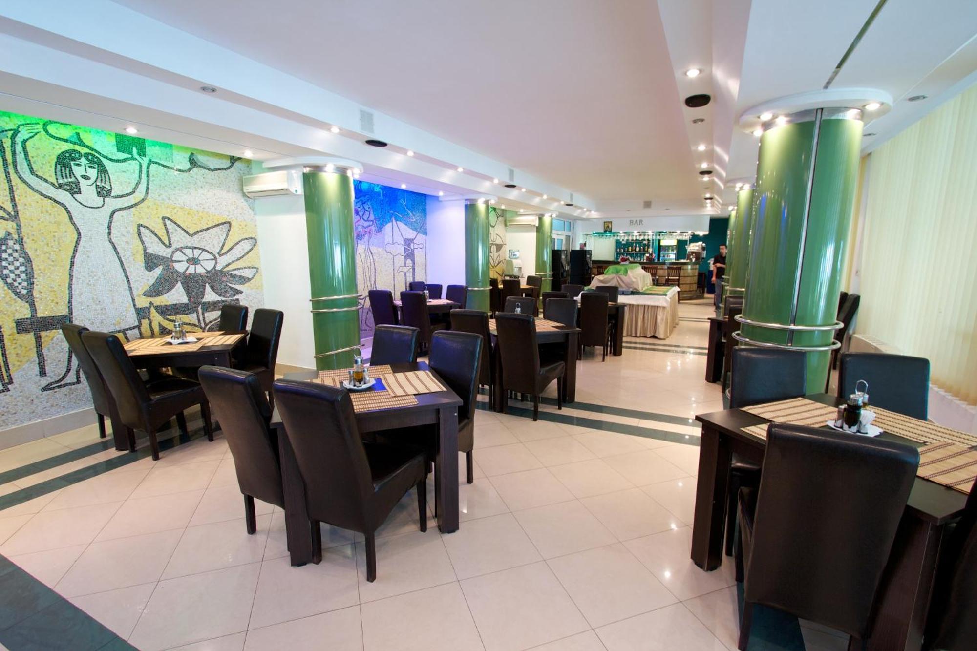 Hotel Central Mamaia Bagian luar foto