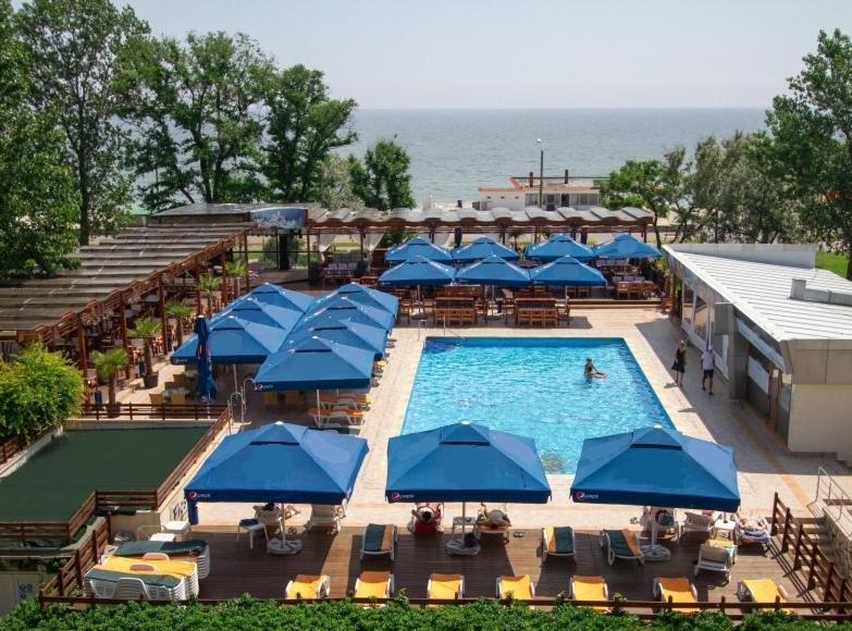 Hotel Central Mamaia Bagian luar foto
