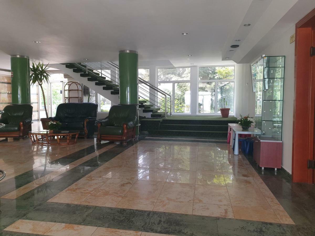 Hotel Central Mamaia Bagian luar foto